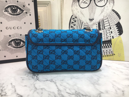 G u c c i blue 22x14x6