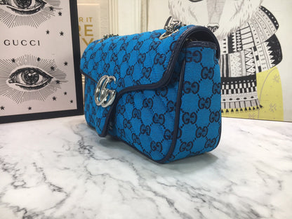 G u c c i blue W26xH15xD7cm