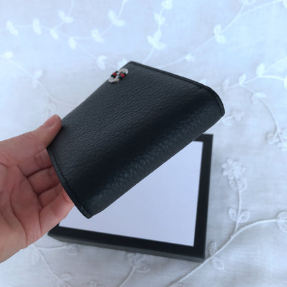 Classic fashion wallet