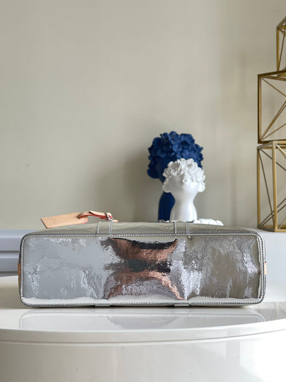 L v new Neo Porte Documents Voyage 40 x 31.5 x 10 cm