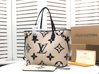 Lv Size:32×29×17cm