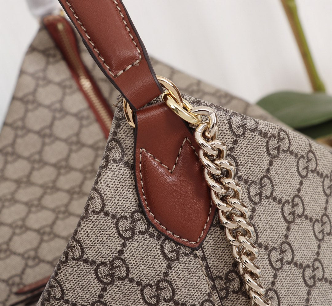 G u c c I  38*30*11CM