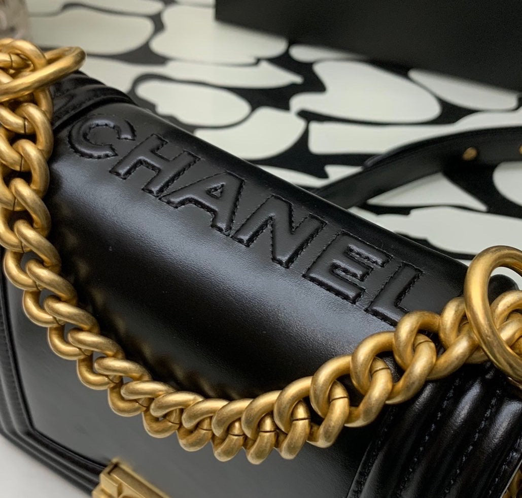 C h a n e l boy 18cm