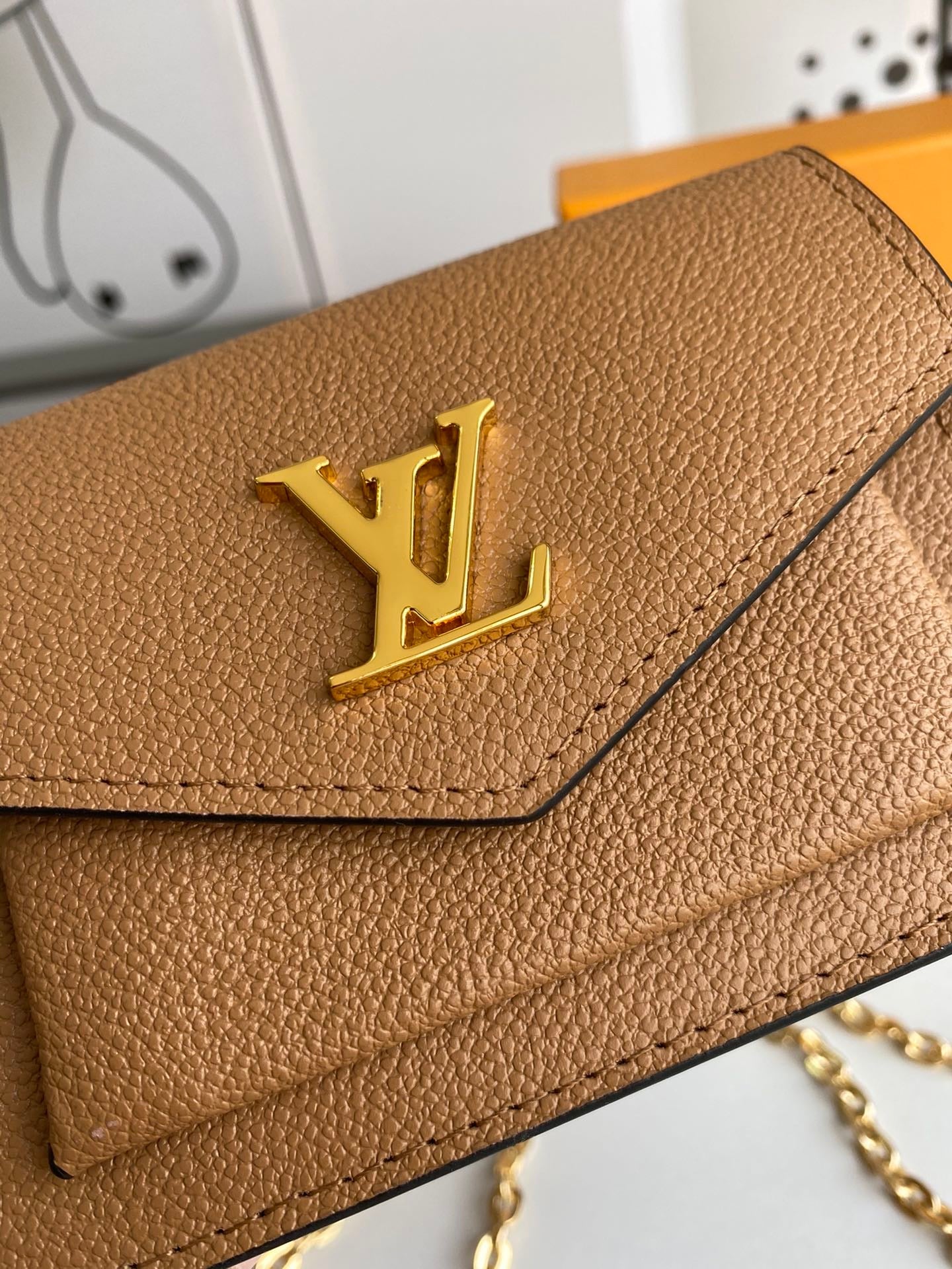 Lv 13*10.5*4cm 3 colors