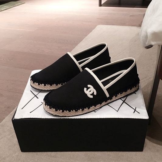 Fashion black espadrilles
