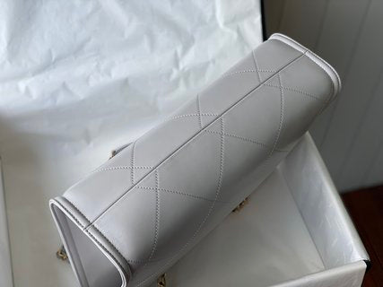 C h a n e l :34/10/24