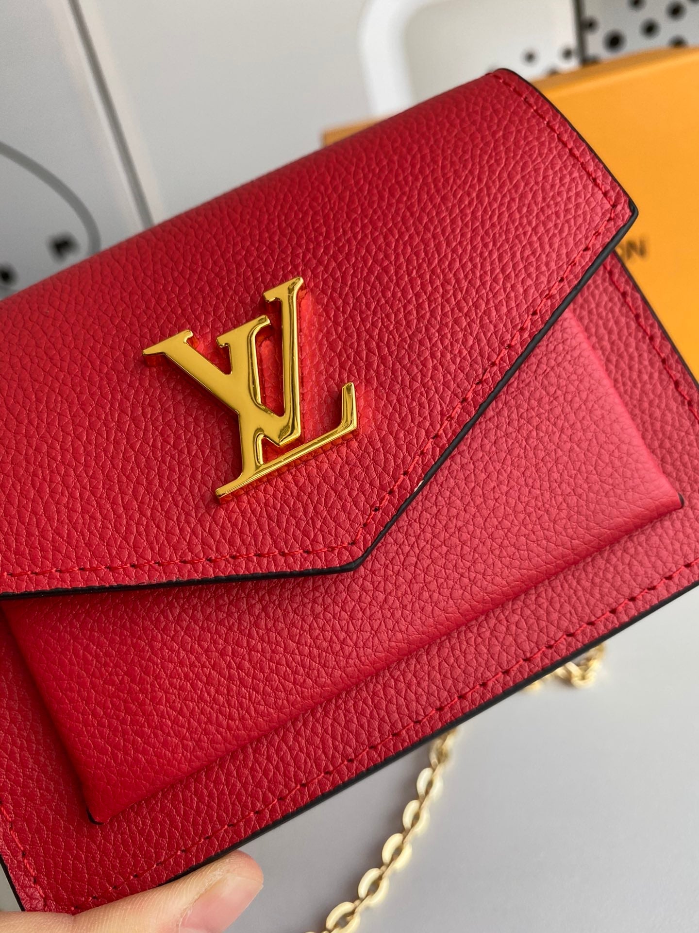 Lv 13*10.5*4cm 3 colors