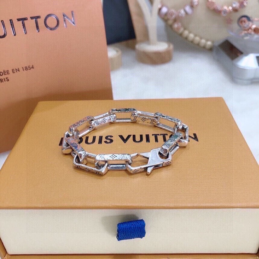 Lv bracelet