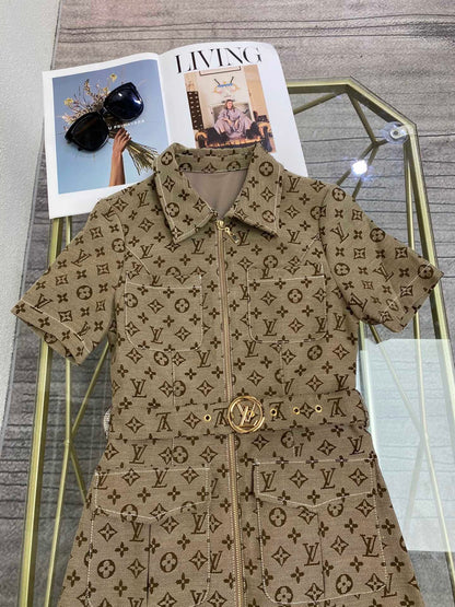 G classic style dress