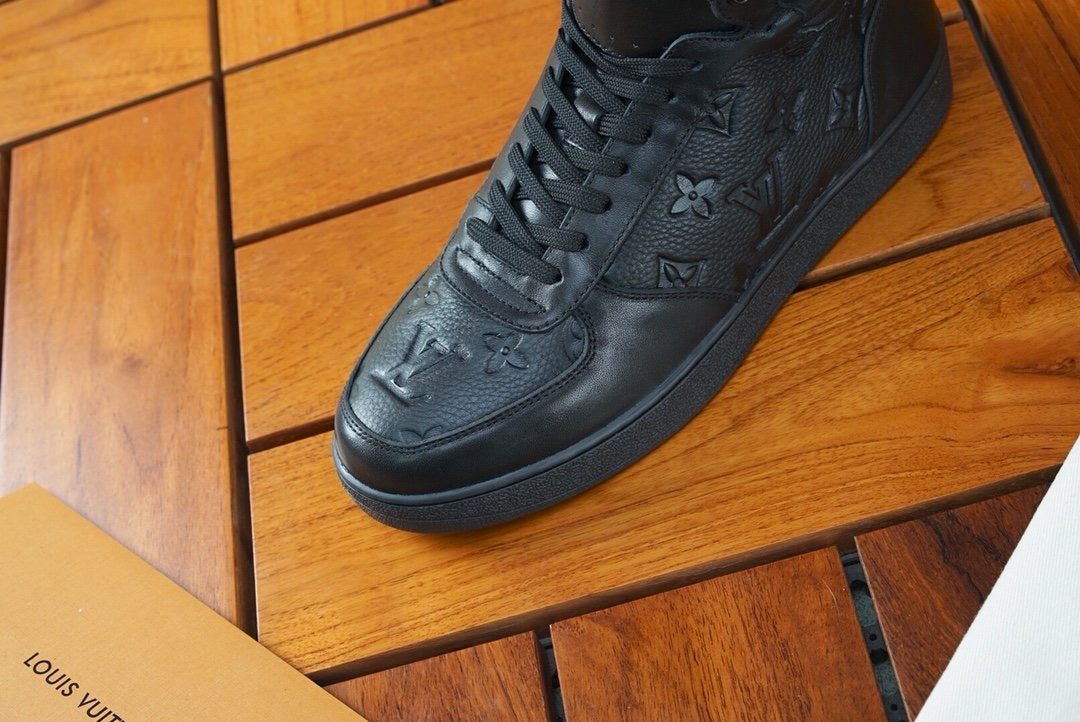 L V - H I - T O P - F A D E - S N E A K E R S - 2 Colours Available