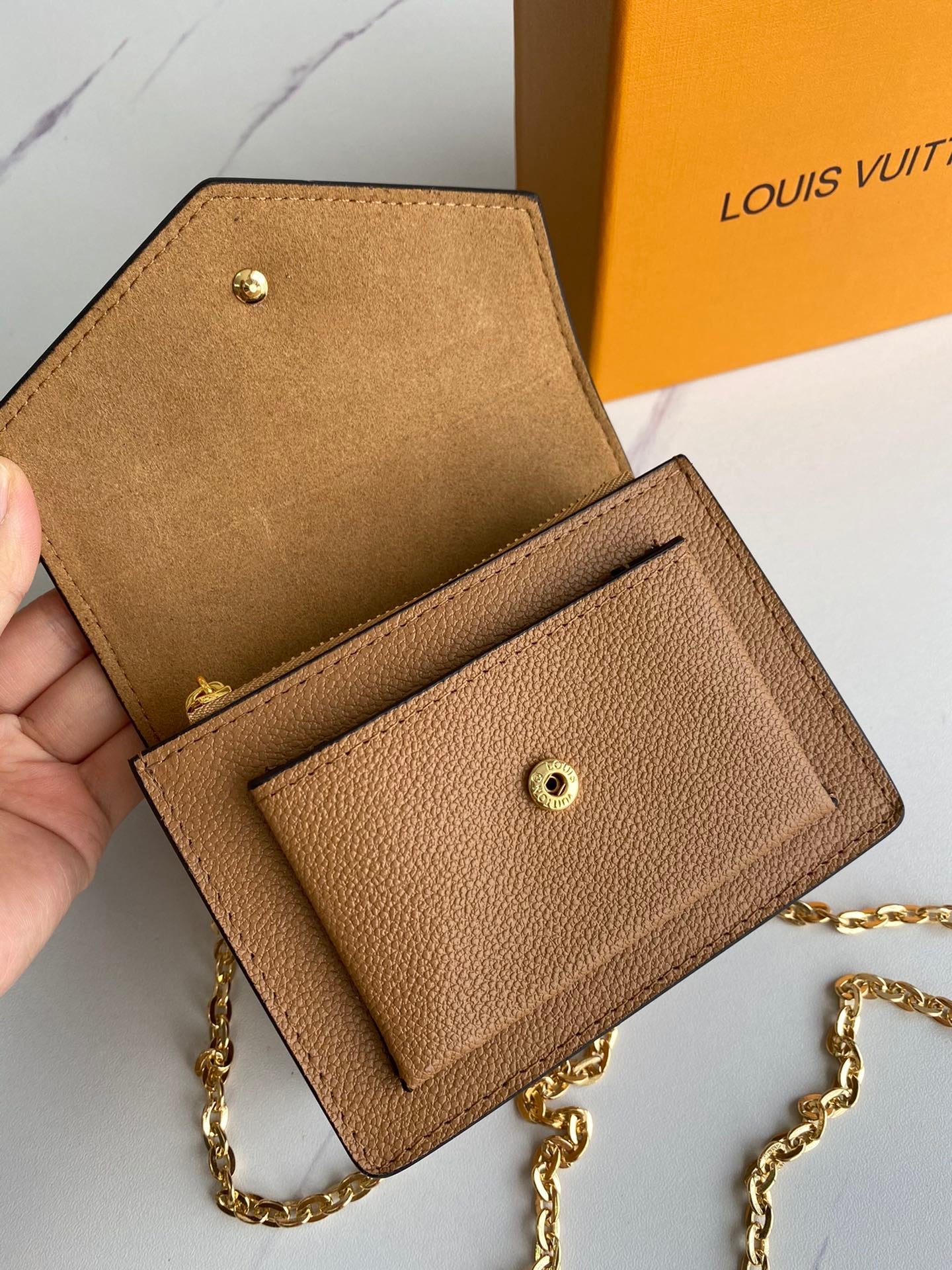 Lv 13*10.5*4cm 3 colors