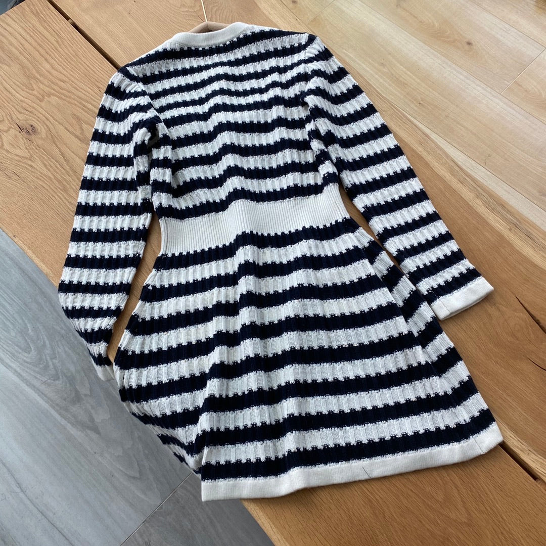 Black-and-white classic dress