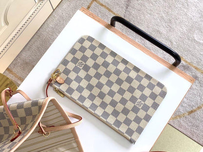 Neverfull white