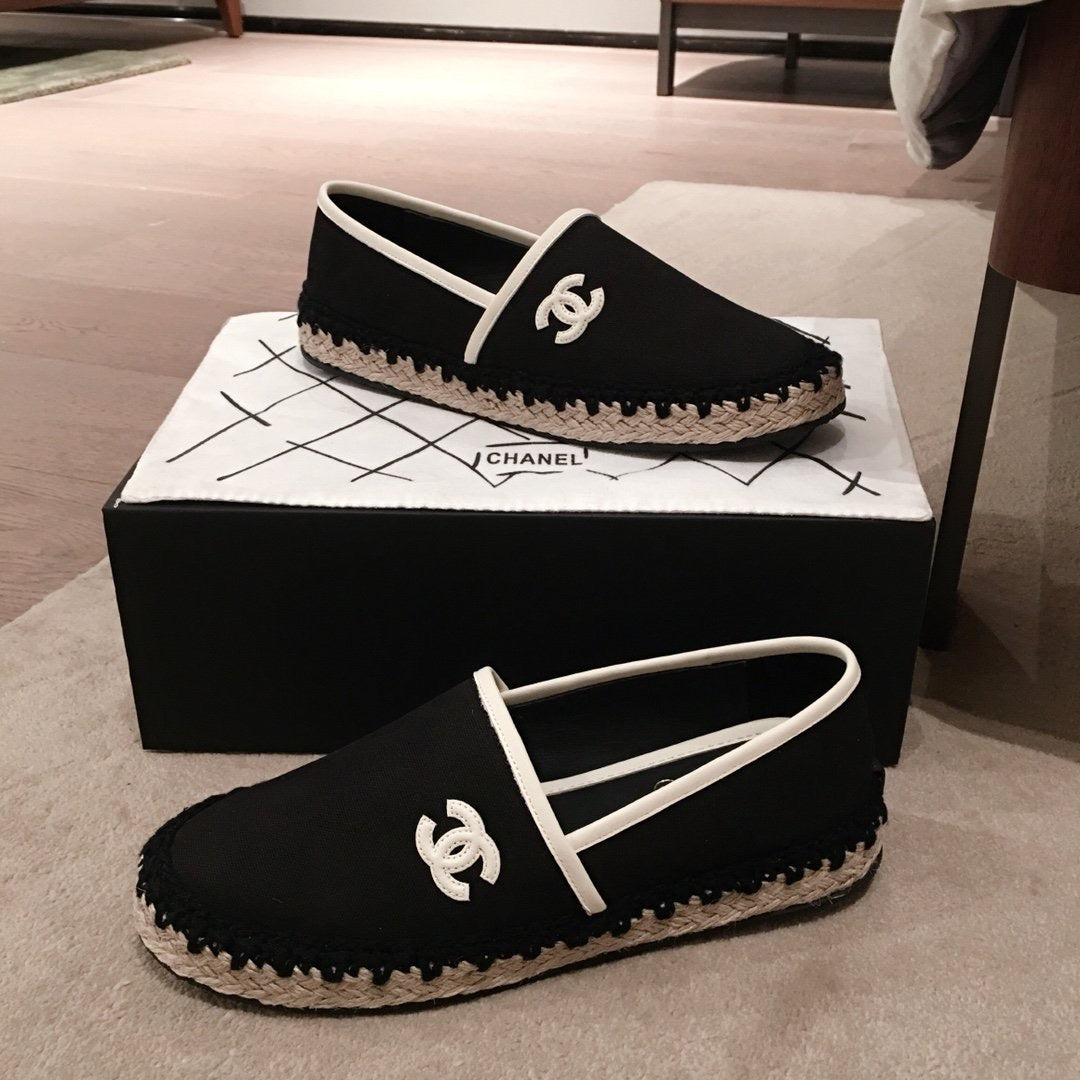Fashion black espadrilles