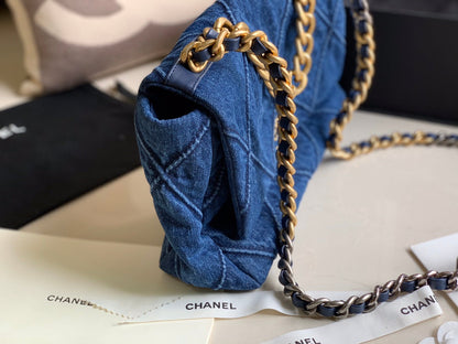 C h a n e l denim 30cm