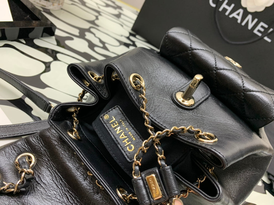 C h a n e l backpack 18×18×12cm