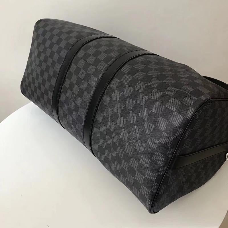 Lv keepall daffle