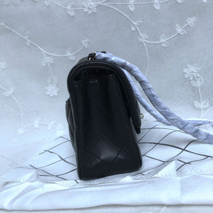 Fashion lady bag size17cm 2colors