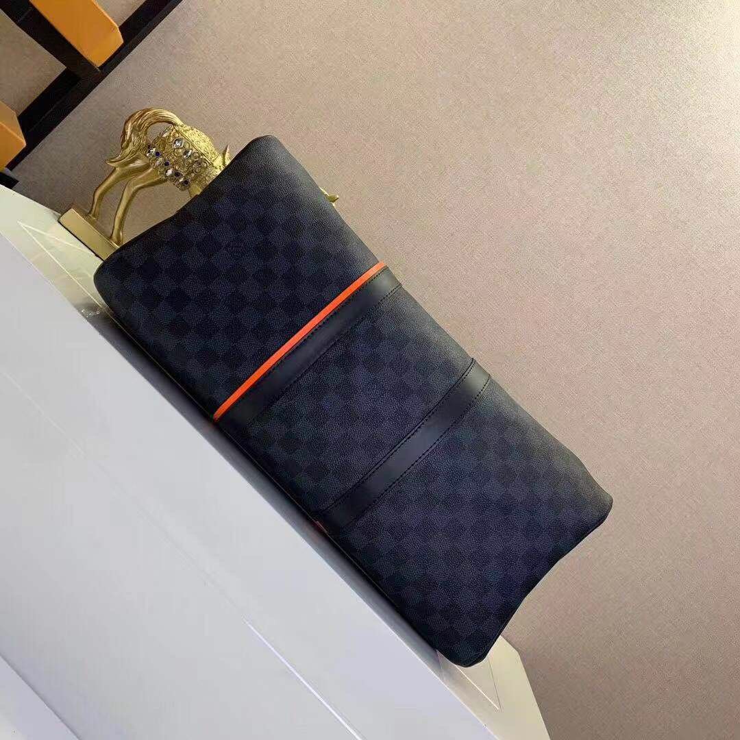 L v keepall 45.0 x 27.0 x 20.0 cm