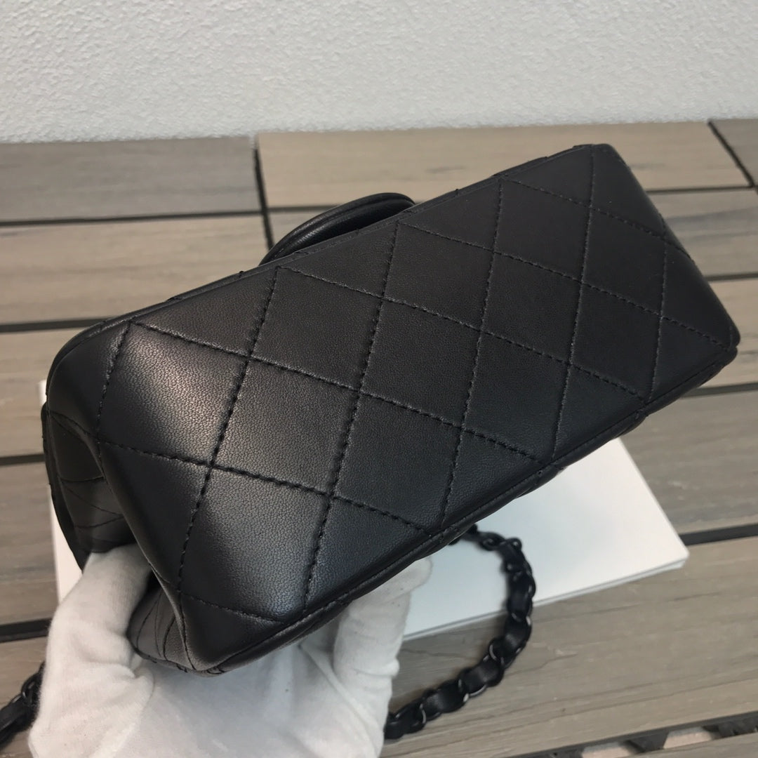 C h a n e l b/b 17cm