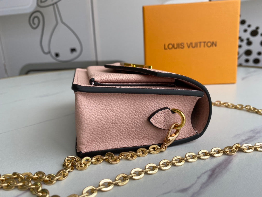 Lv 13*10.5*4cm 3 colors