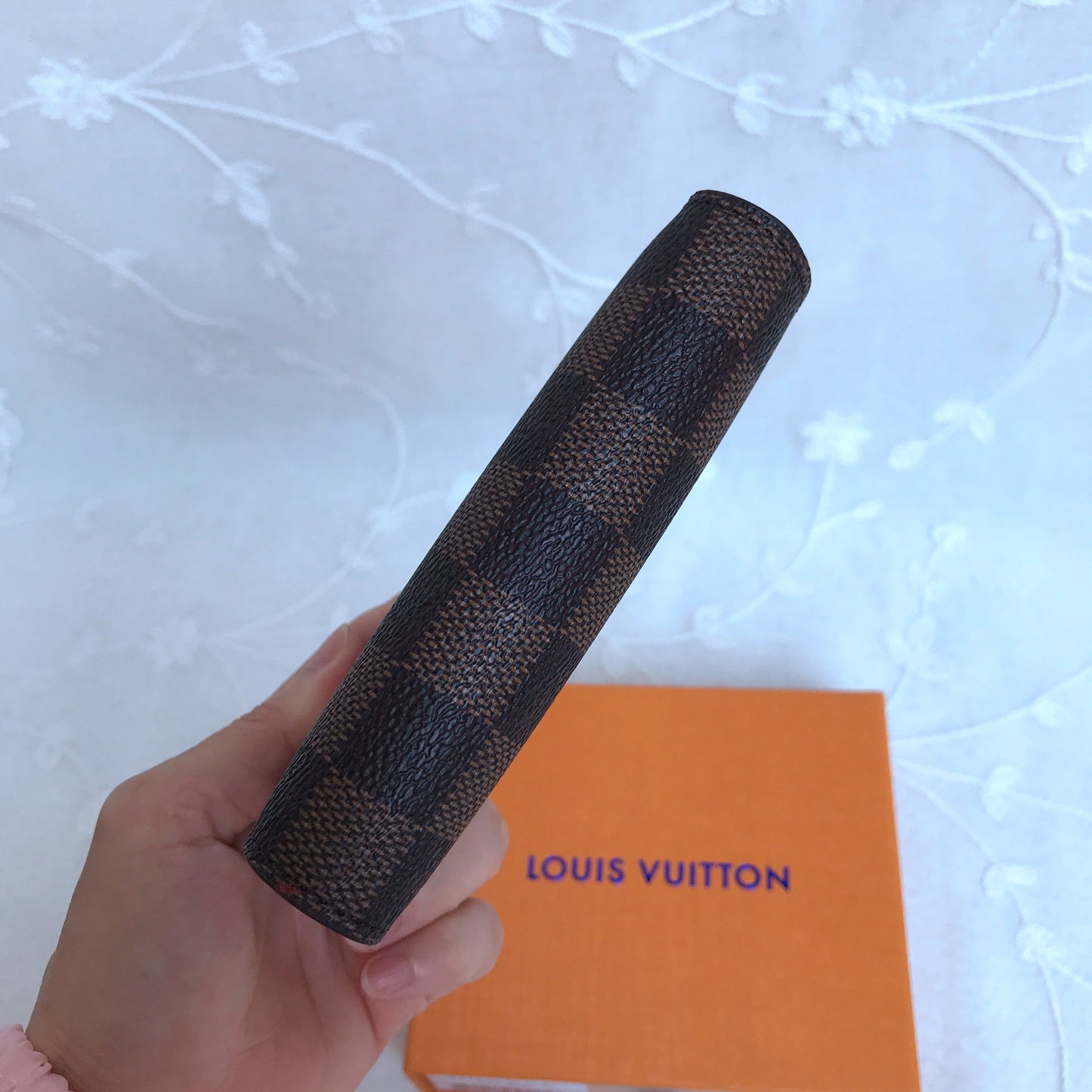 Lv wallet