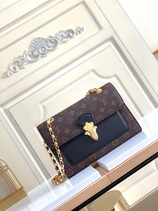 Monogram Lv