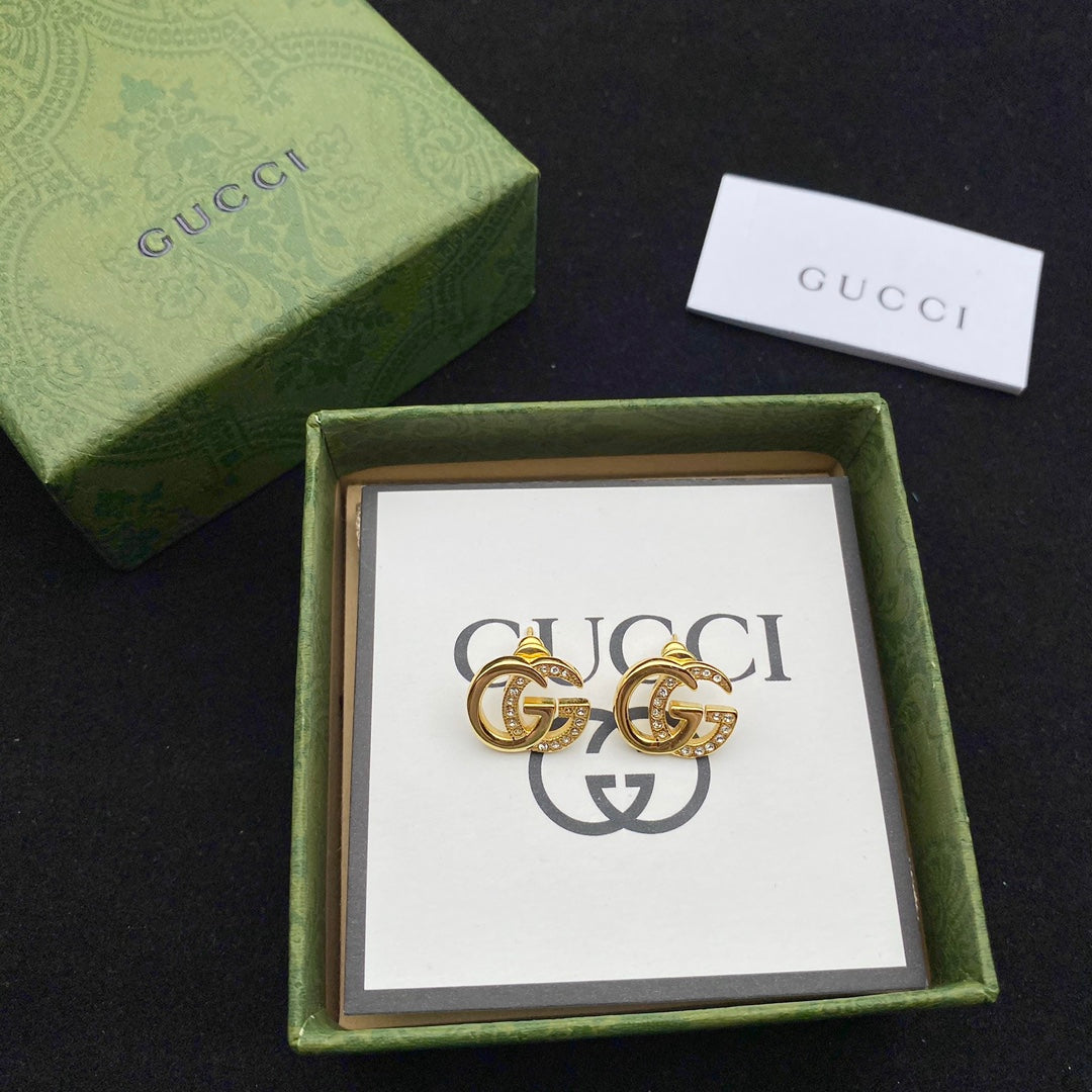 G u c c i earrings