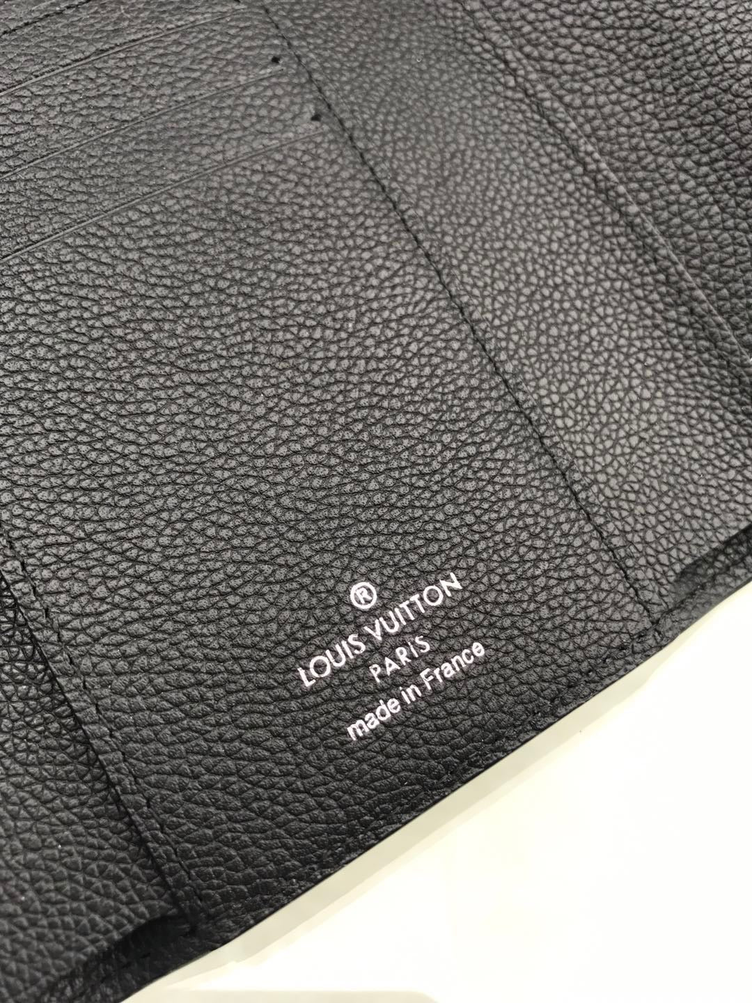 Lv wallet 8.5*12*1.5cm