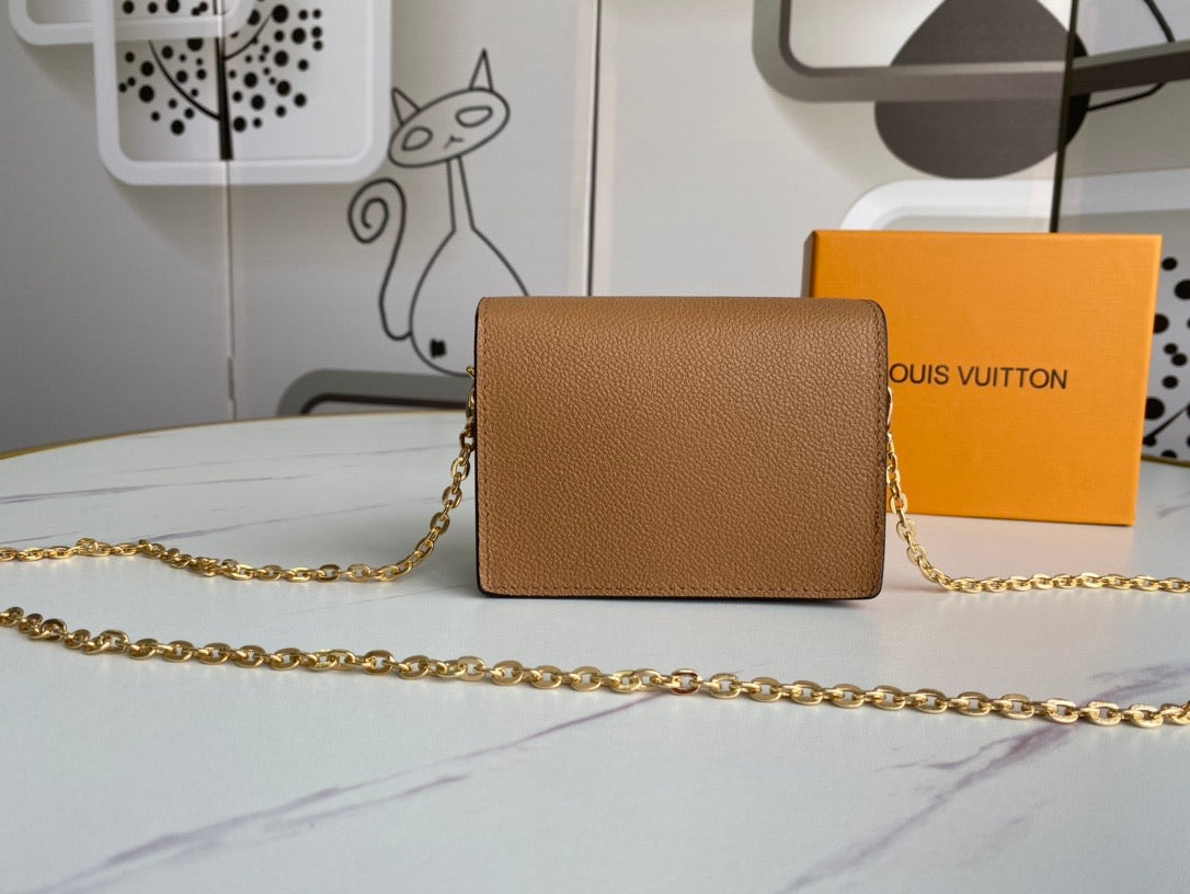 Lv 13*10.5*4cm 3 colors