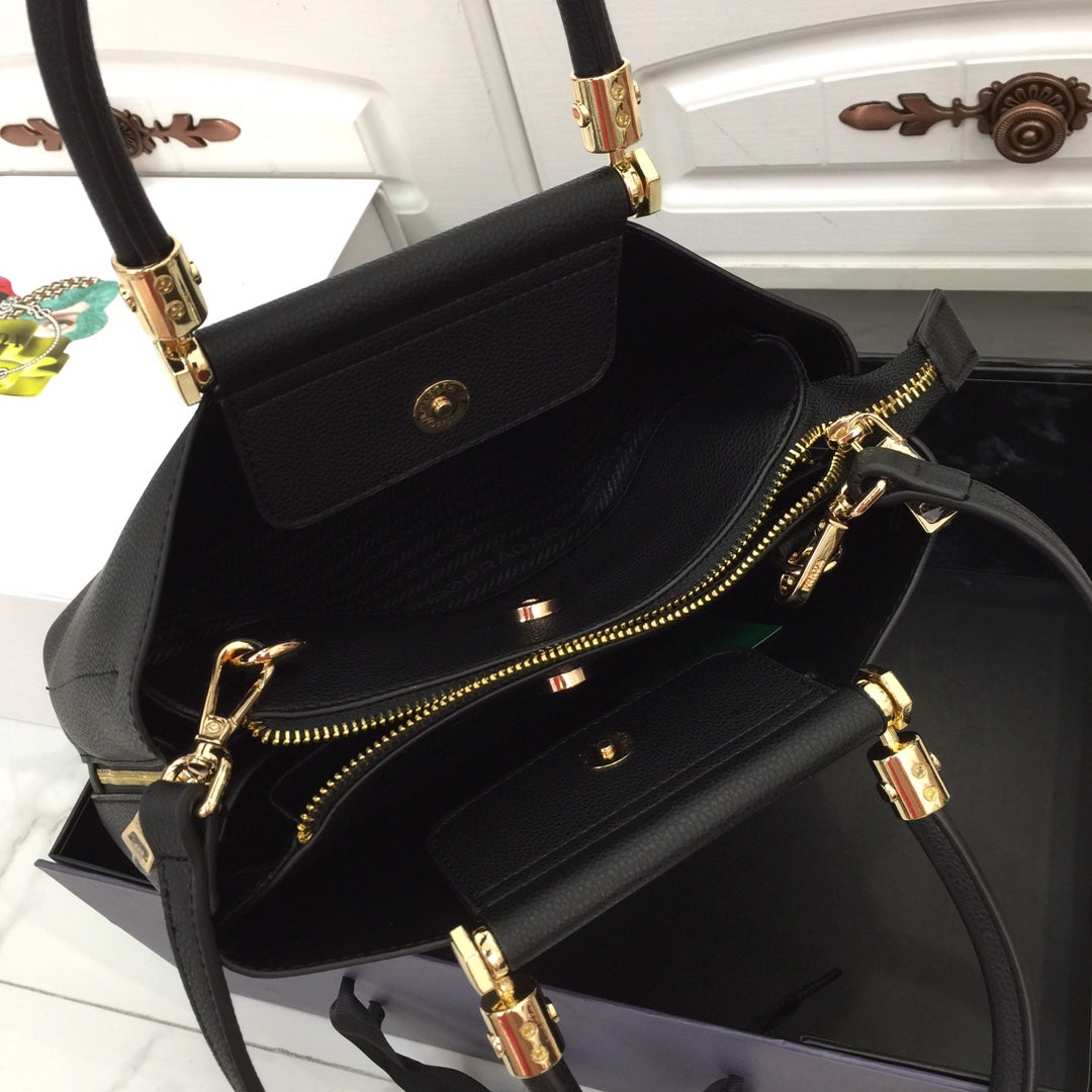 P r a d a 29*22*12CM