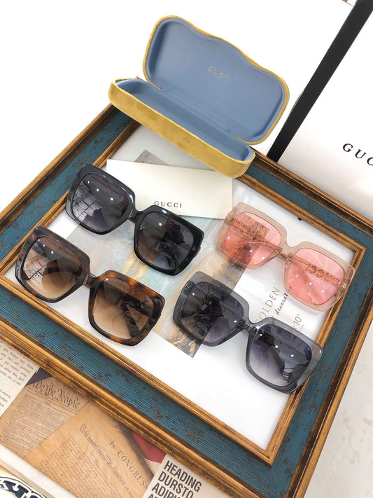 Women sun galsses sunnies