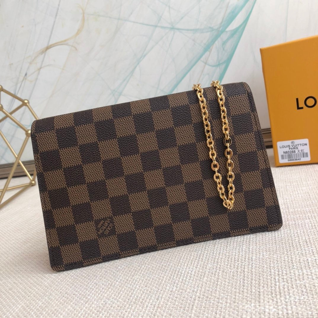 Lv checkers