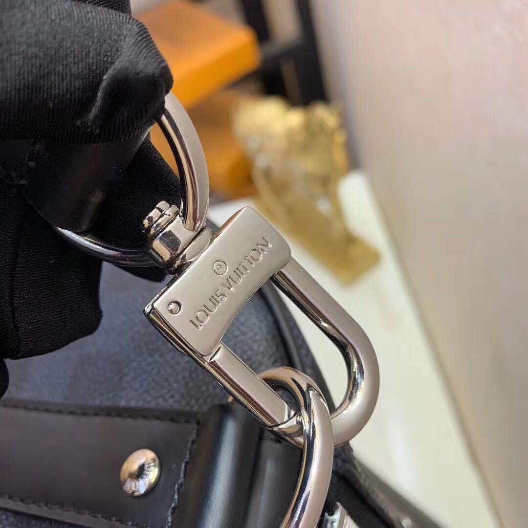 L v keepall 45.0 x 27.0 x 20.0 cm