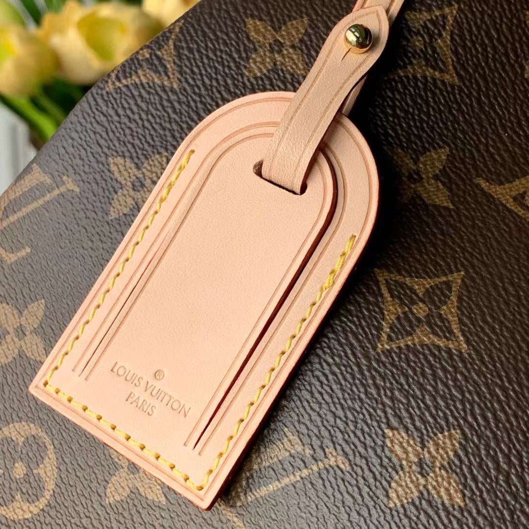 L v damier 35 x 30 x 11