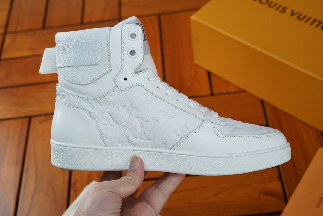 L V - H I - T O P - F A D E - S N E A K E R S - 2 Colours Available