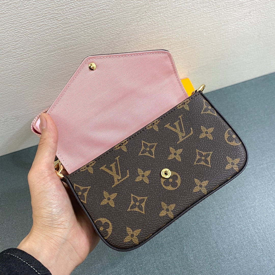 Lv Size:17*9.6*3.5cm pochette