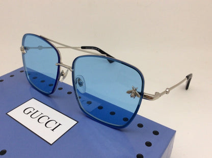 Classic frame sunglasses