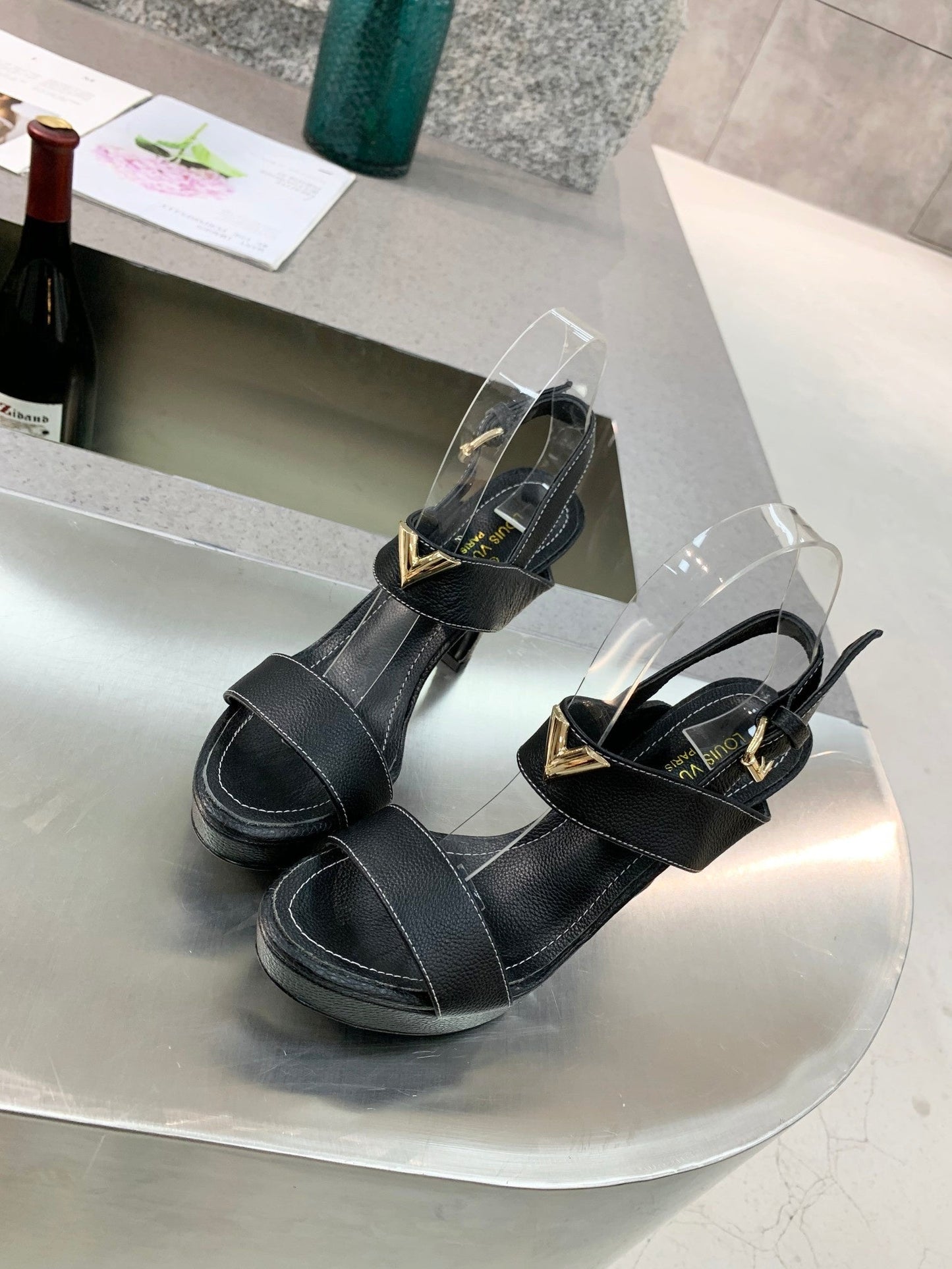 L v 10.5 cm heel 34-42