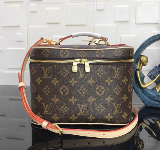 Lv compact vanity