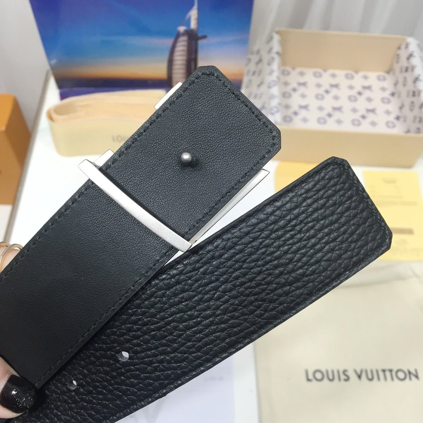 L V Belt - Black & Satin Silver