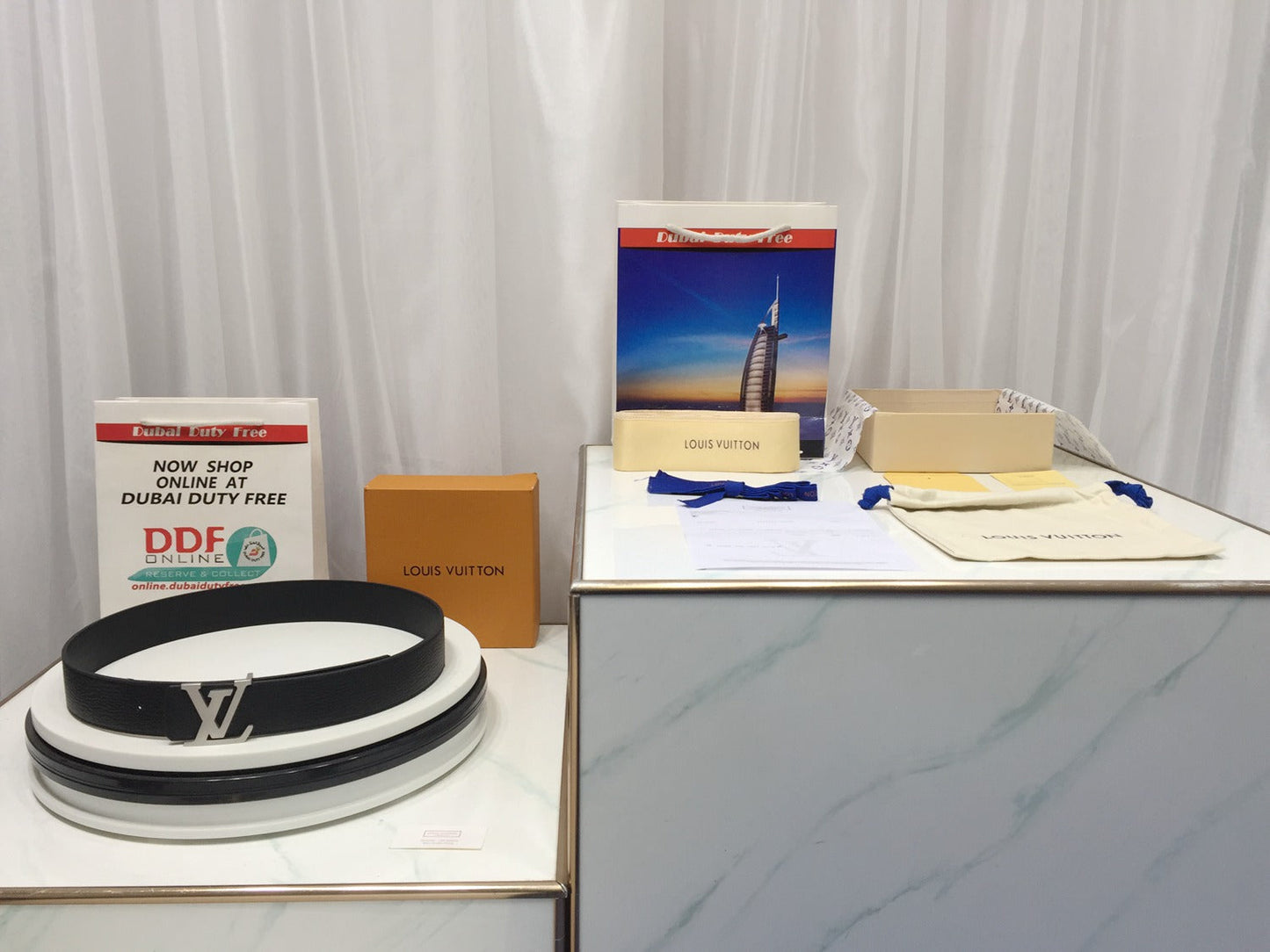 L V Belt - Black & Satin Silver